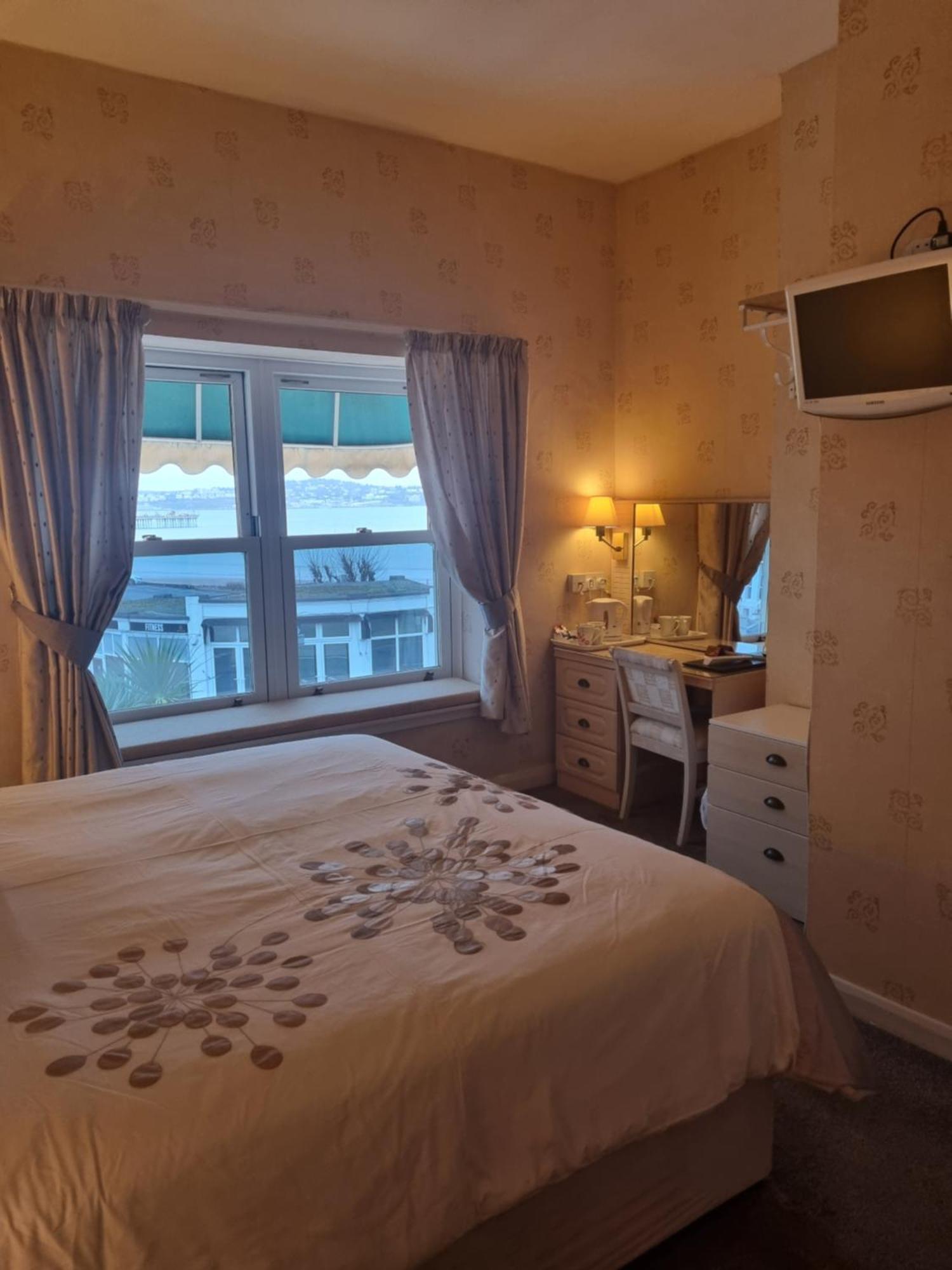 The Sands Hotel Paignton Buitenkant foto